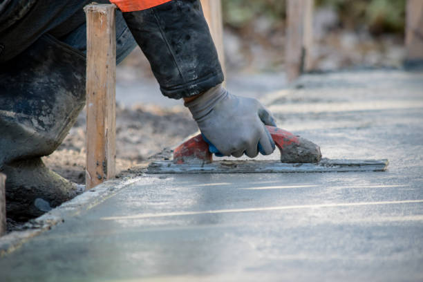Best Concrete Sidewalk Installation  in Alsip, IL